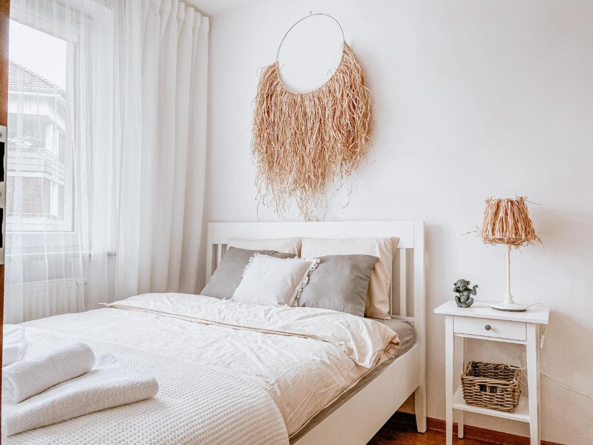 Apartamenty Flat White Ruczajowa Zielona Gora  Ngoại thất bức ảnh