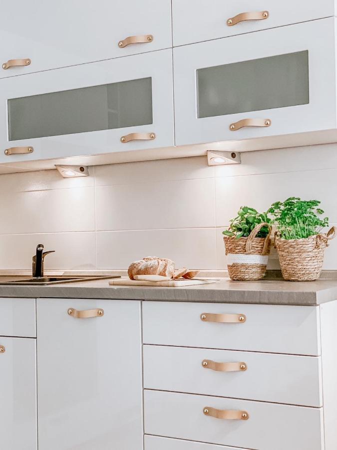 Apartamenty Flat White Ruczajowa Zielona Gora  Ngoại thất bức ảnh